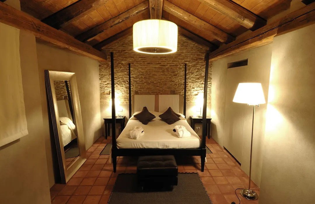 Relais Villa D'Amelia-1